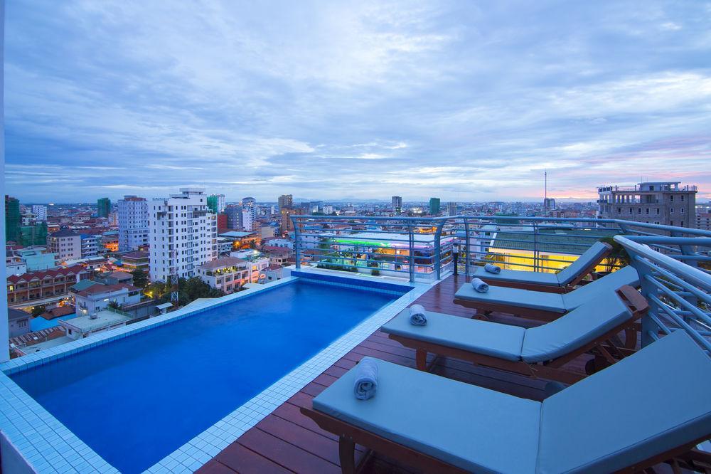 Colina Sky Hotel Phnom Penh Ngoại thất bức ảnh