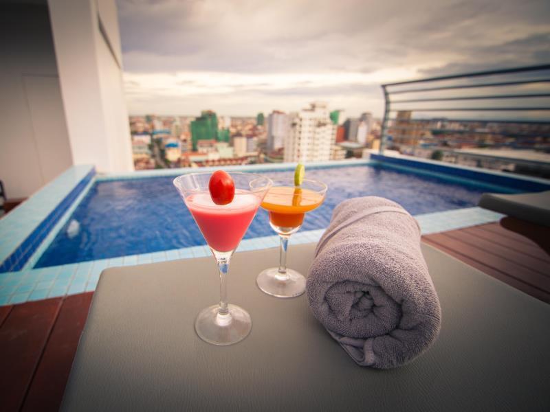 Colina Sky Hotel Phnom Penh Ngoại thất bức ảnh