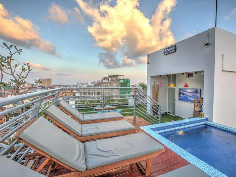 Colina Sky Hotel Phnom Penh Ngoại thất bức ảnh