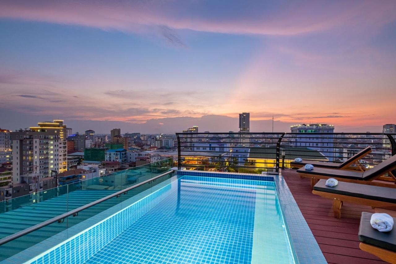 Colina Sky Hotel Phnom Penh Ngoại thất bức ảnh