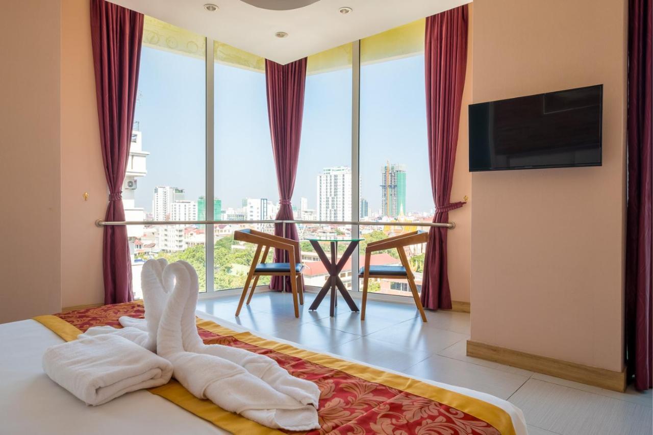 Colina Sky Hotel Phnom Penh Ngoại thất bức ảnh
