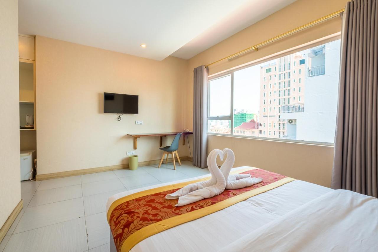 Colina Sky Hotel Phnom Penh Phòng bức ảnh
