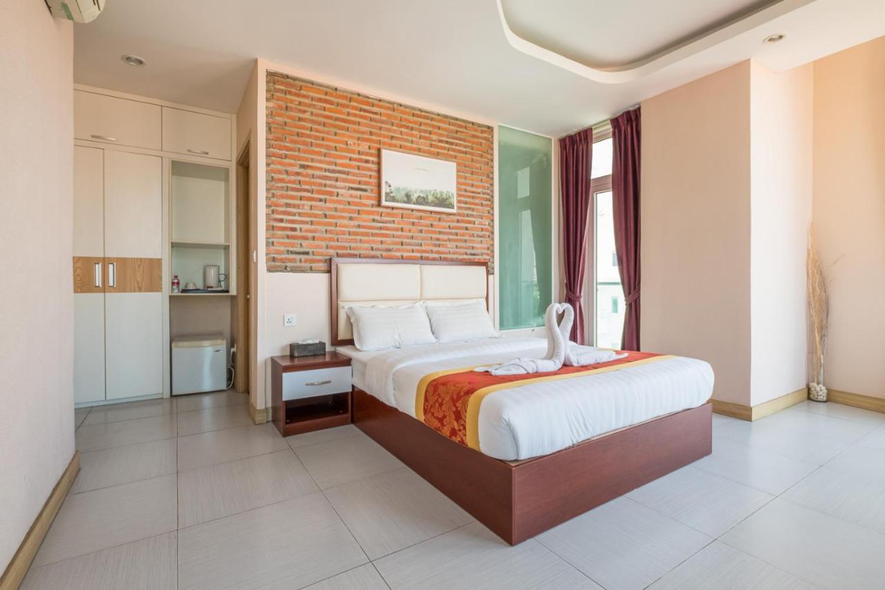 Colina Sky Hotel Phnom Penh Ngoại thất bức ảnh