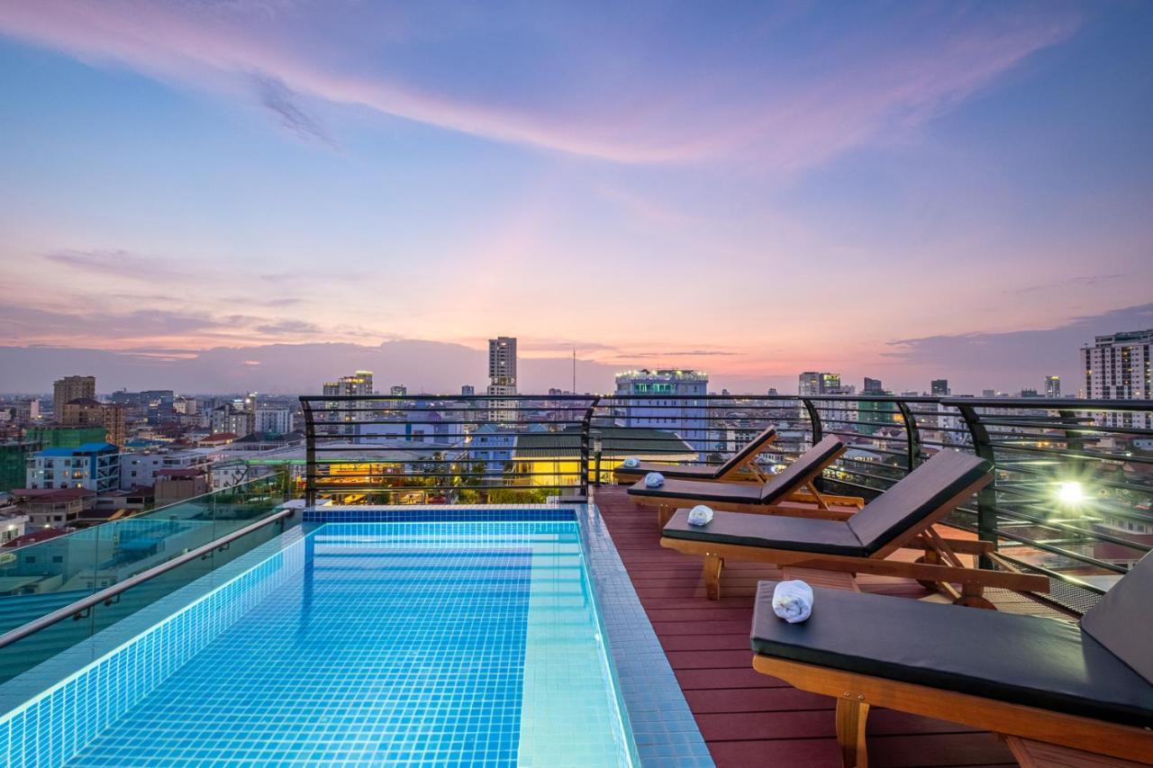 Colina Sky Hotel Phnom Penh Ngoại thất bức ảnh