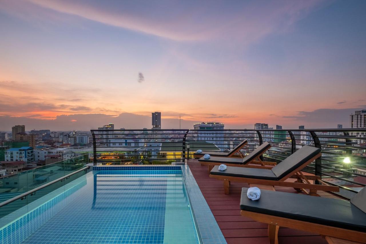 Colina Sky Hotel Phnom Penh Ngoại thất bức ảnh