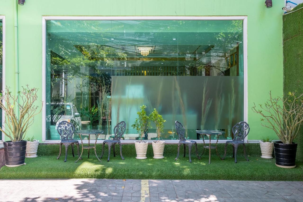 Colina Sky Hotel Phnom Penh Ngoại thất bức ảnh